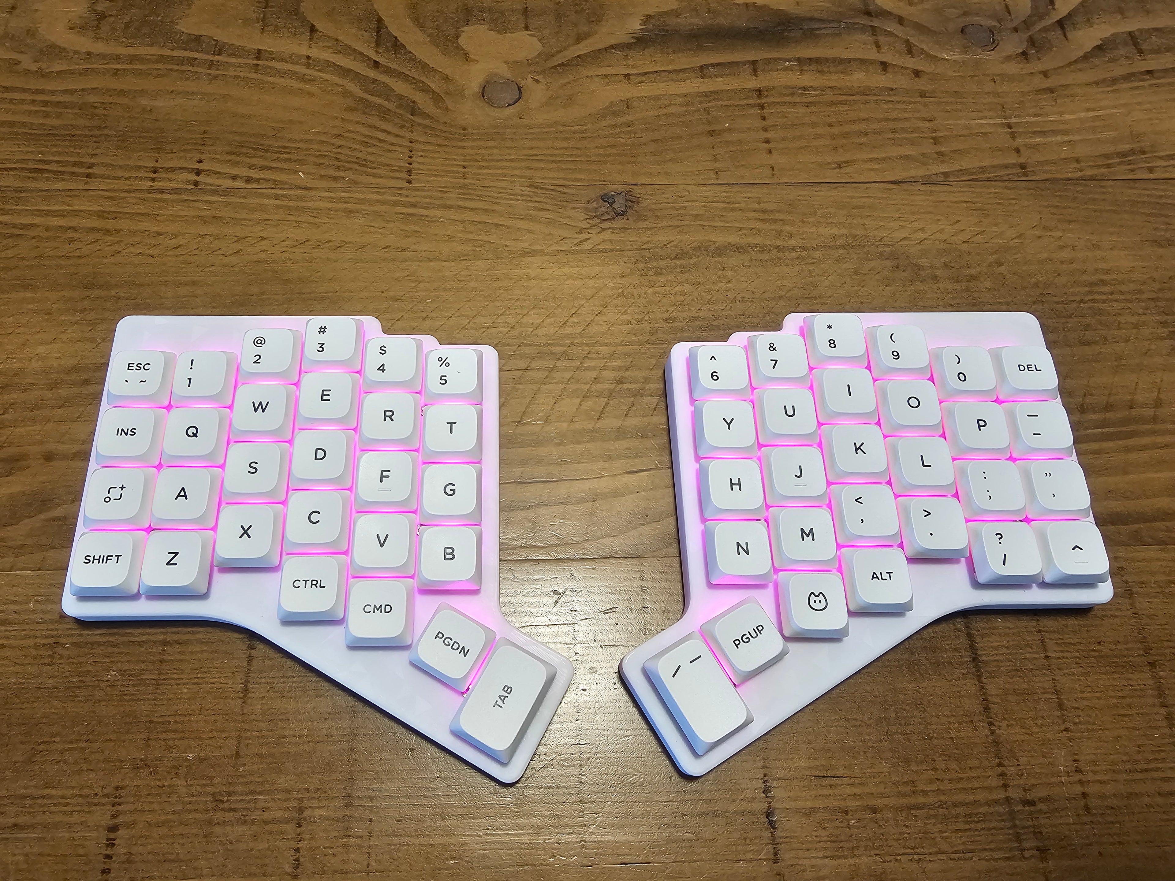 Tomahawk56 Wireless Low Profile Split Keyboard