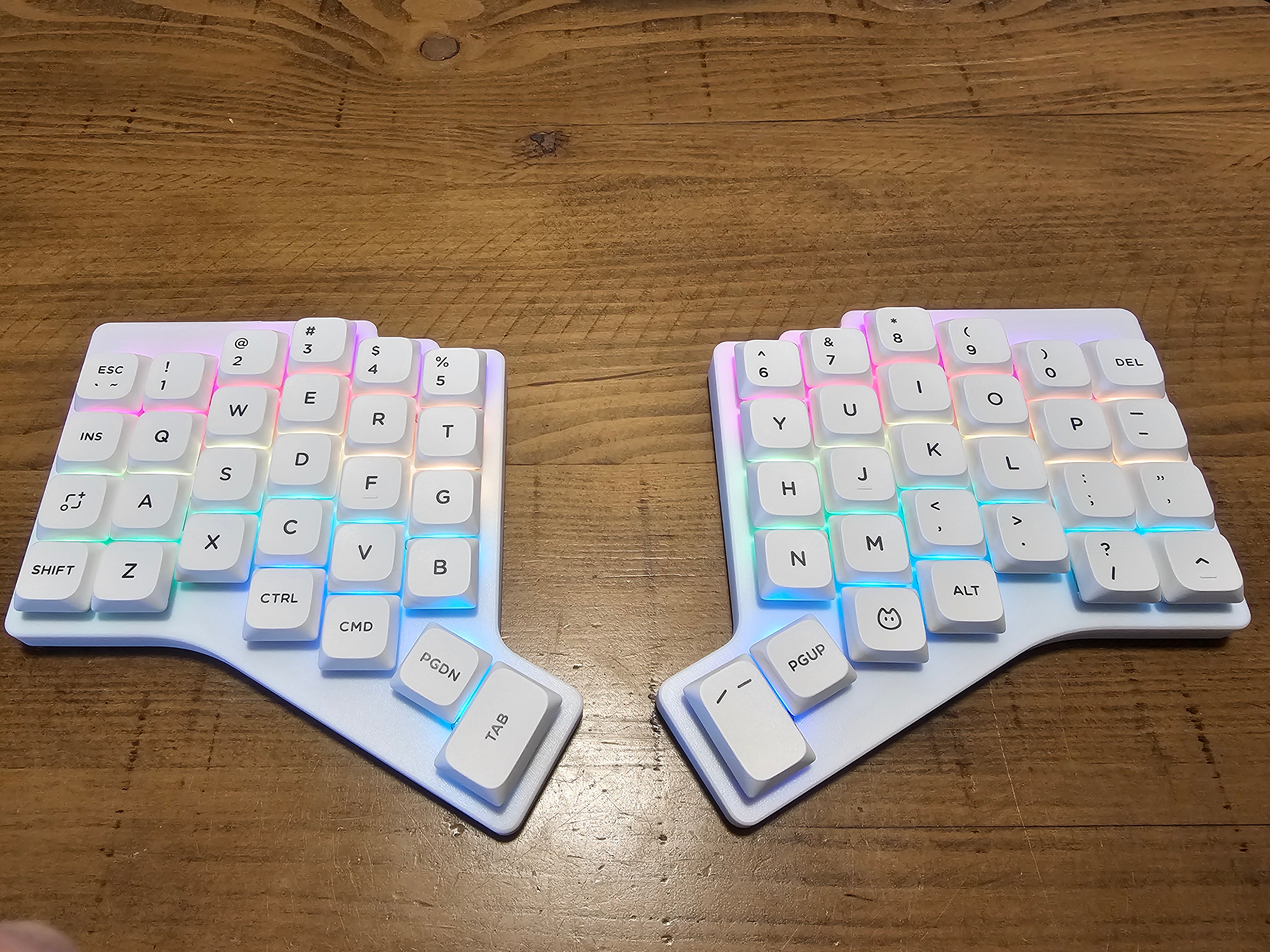 Tomahawk56 Wireless Low Profile Split Keyboard