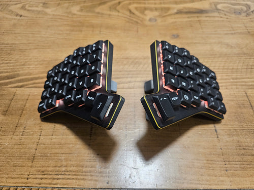 Tomahawk56 Wireless Low Profile Split Keyboard